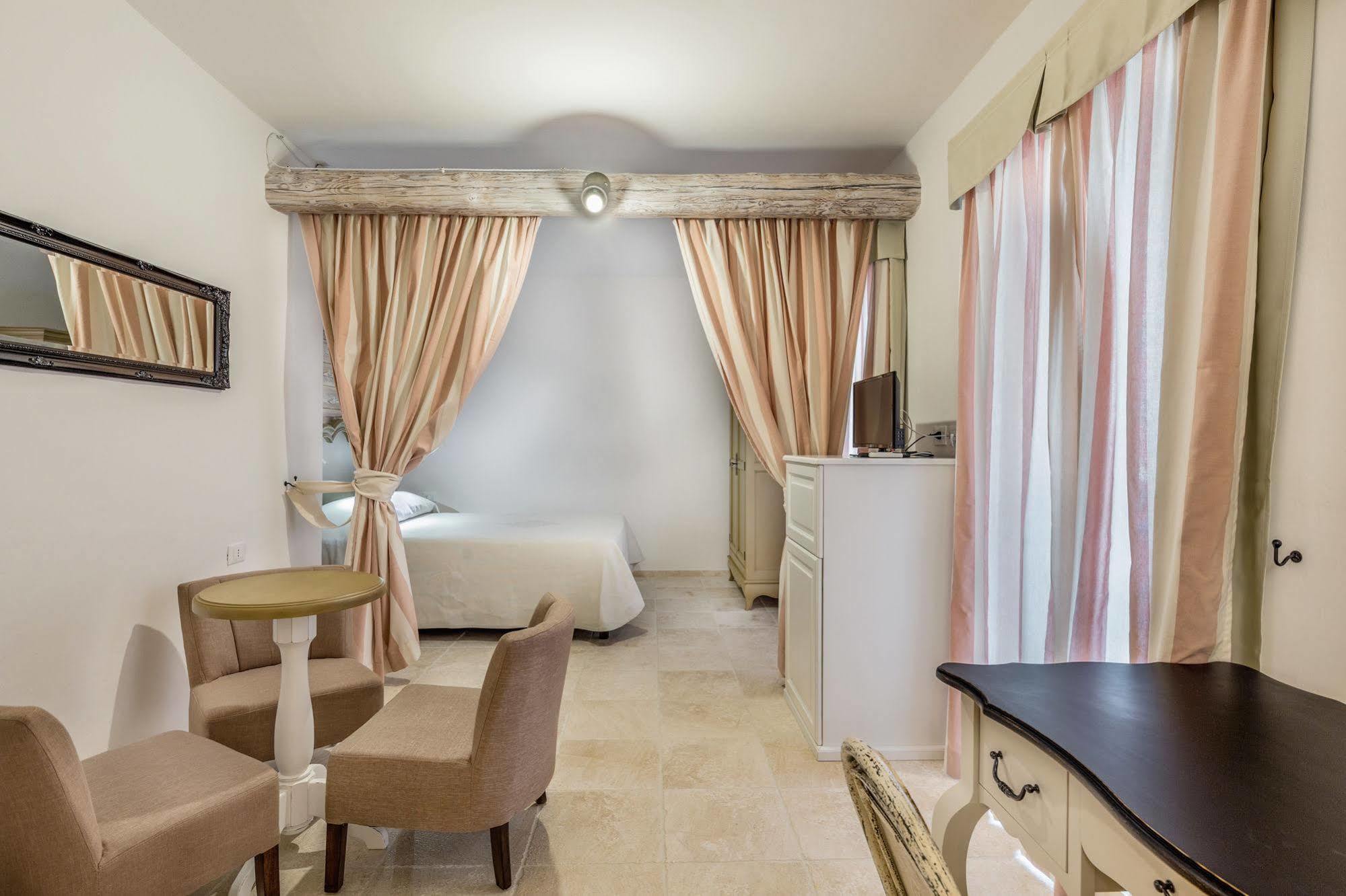 Mannois - Lofts & Apartments Orosei Dış mekan fotoğraf